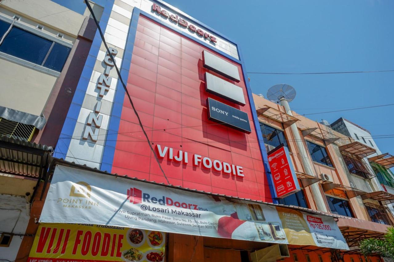 Reddoorz Plus @ Losari Makassar Exteriör bild